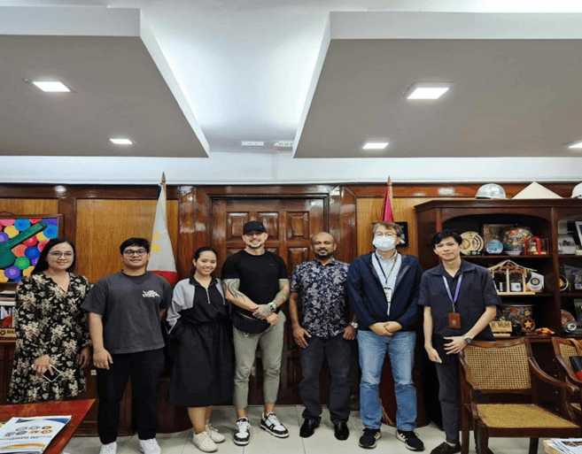 Direct Foreign Investor Seed Pitching through Strategic Partnership with Investors